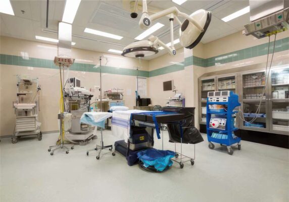 Generadores Eléctricos en Hospitales y el Sistema de Salud 4 Generadores Eléctricos en Hospitales